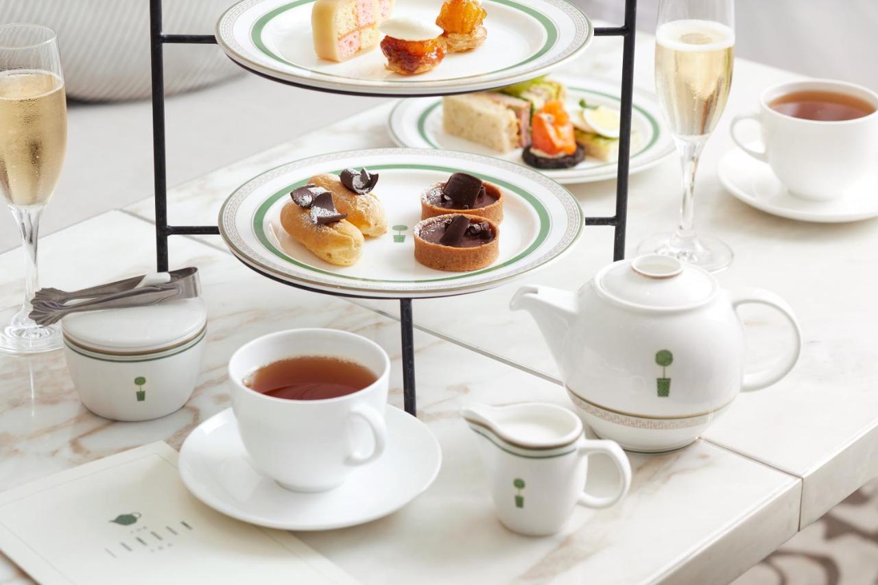 The London West Hollywood At Beverly Hills מראה חיצוני תמונה Afternoon tea at the Ritz